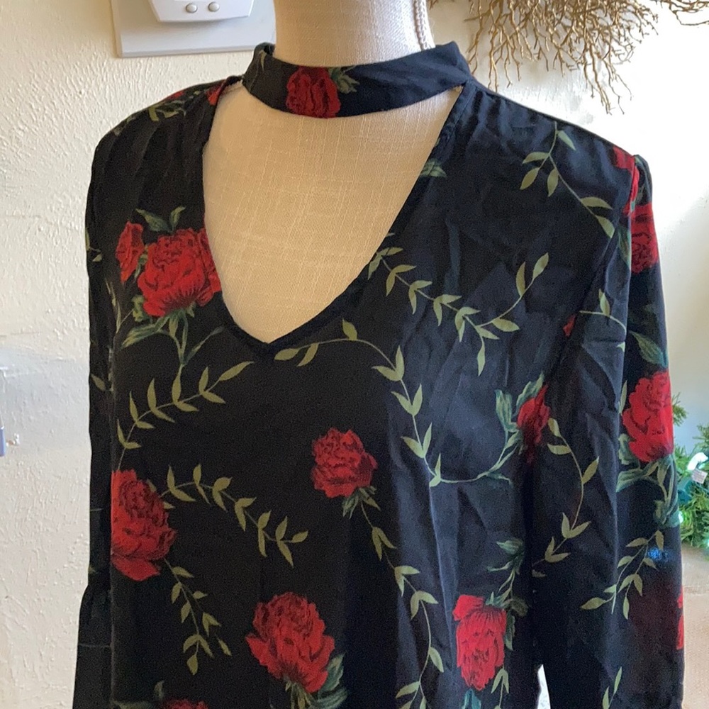 Live 4 Truth Top